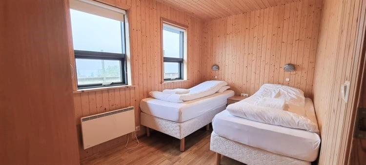 Dixon Cabin nr. 4 / Dixon Sumarhús nr. 4 Tálknafirði Villa Talknafjordur Exterior foto