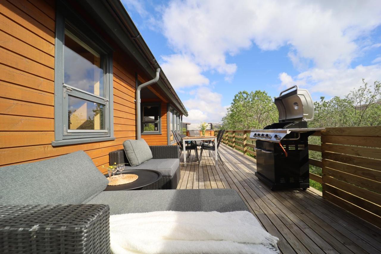 Dixon Cabin nr. 4 / Dixon Sumarhús nr. 4 Tálknafirði Villa Talknafjordur Exterior foto