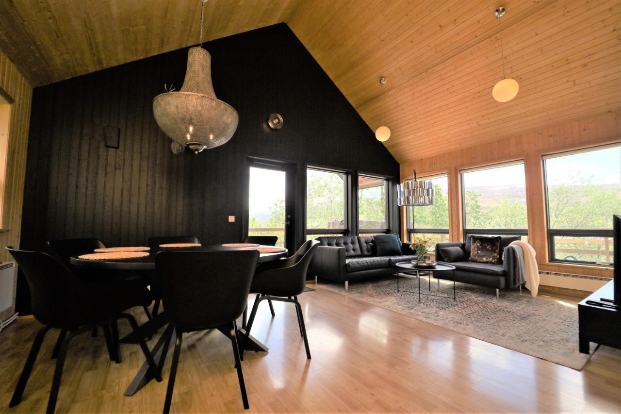 Dixon Cabin nr. 4 / Dixon Sumarhús nr. 4 Tálknafirði Villa Talknafjordur Exterior foto