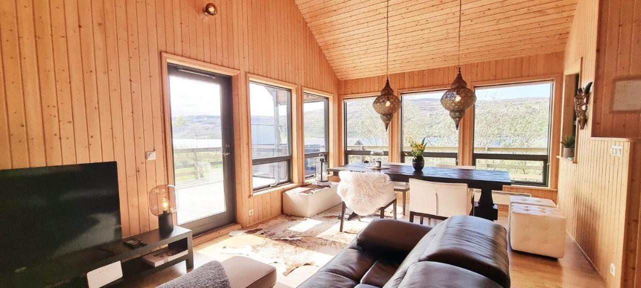 Dixon Cabin nr. 4 / Dixon Sumarhús nr. 4 Tálknafirði Villa Talknafjordur Exterior foto